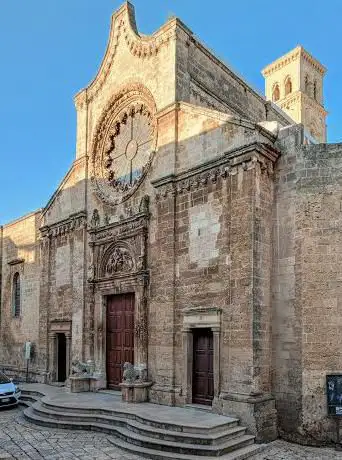 Photo de Church of the Holy Trinity
