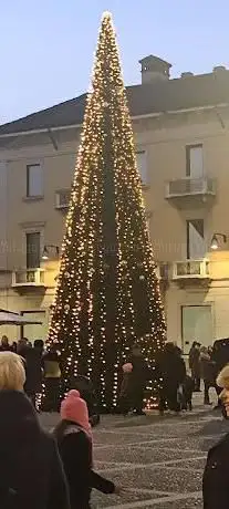 Photo de Piazza Duomo