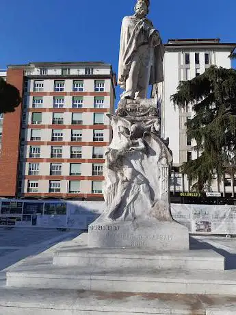 Photo de Statua di Giuseppe Garibaldi