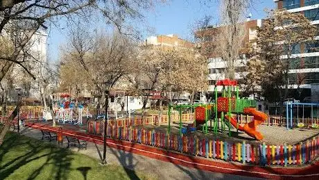 Photo de Çaldıran Parkı