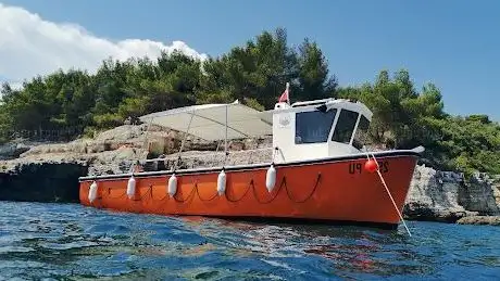 Photo de Pula Boat™ | FUN BOAT TRIPS & ADVENTURES
