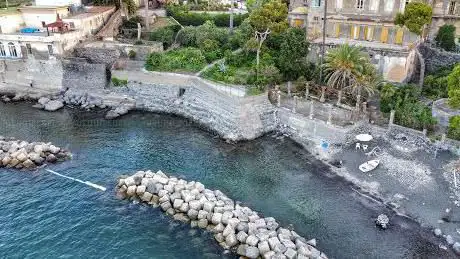 Photo de Spiaggia Libera Oncino