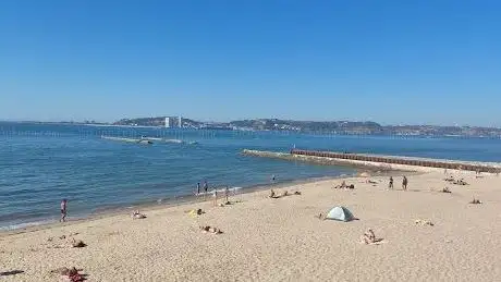 Photo de Cruz Quebrada beach