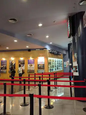 Photo de Cinemes Renoir Floridablanca