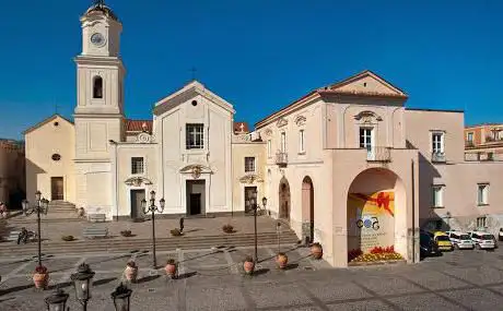 Photo de Old Cathedral - Santa Maria delle Grazie
