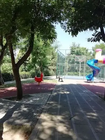Photo de Çamlık Parkı