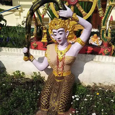 Photo de Pagode Dhammabhiron