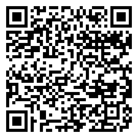 QR Code de Panorama à côté de l'église